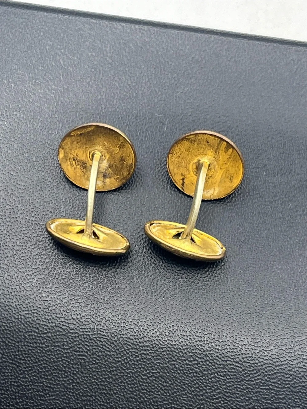 Edwardian shamrock clover repousse flower gold tone antique cufflinks cuff links